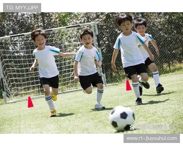 从不踢足球到深深爱上运动的转变过程与背后原因分析